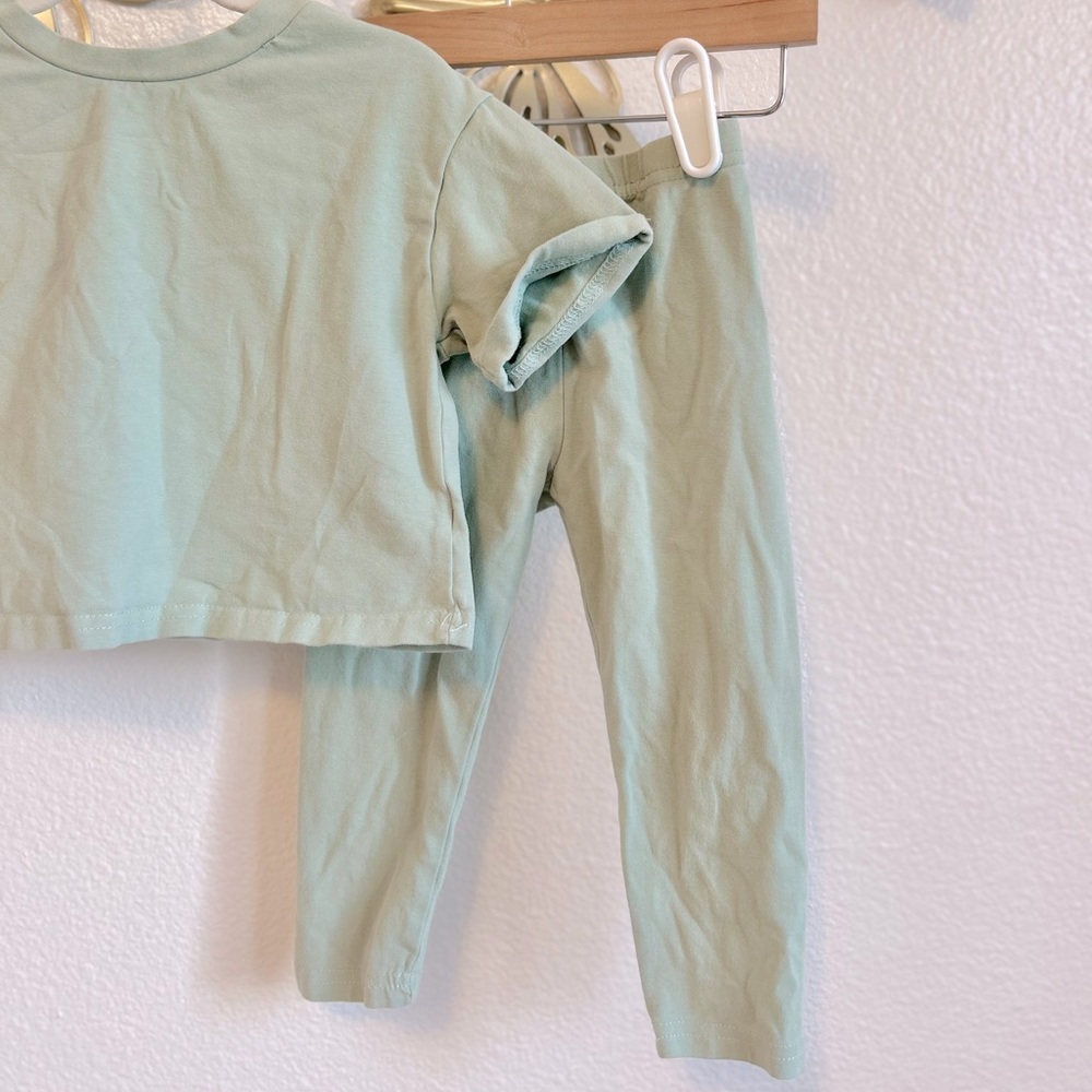 Mint Matching Set - Picture 2 of 3